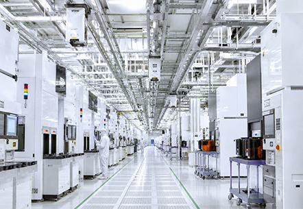 半導体製造装置の保守業務